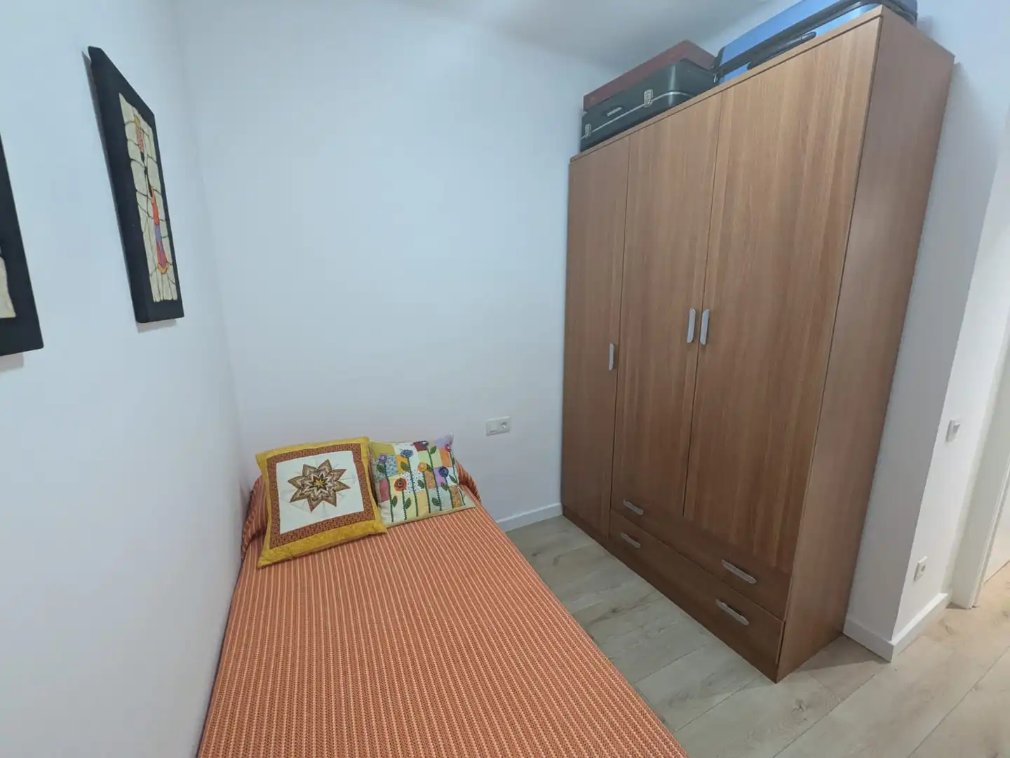 Bedroom of Flat for sale in Sant Joan Despí  with Air Conditioner, Heating and Parquet flooring