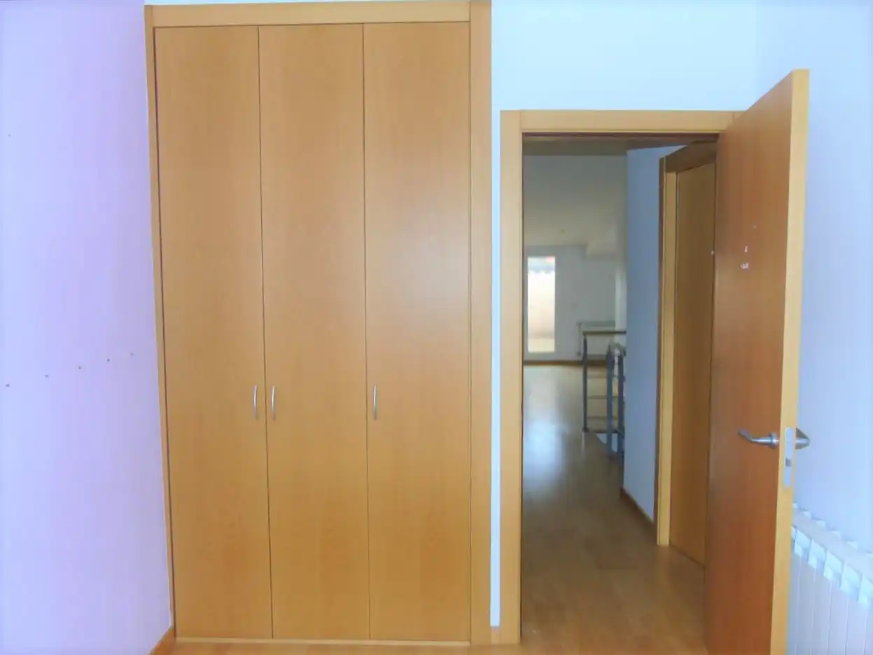 Schlafzimmer von Maisonette zum Verkauf in Torelló