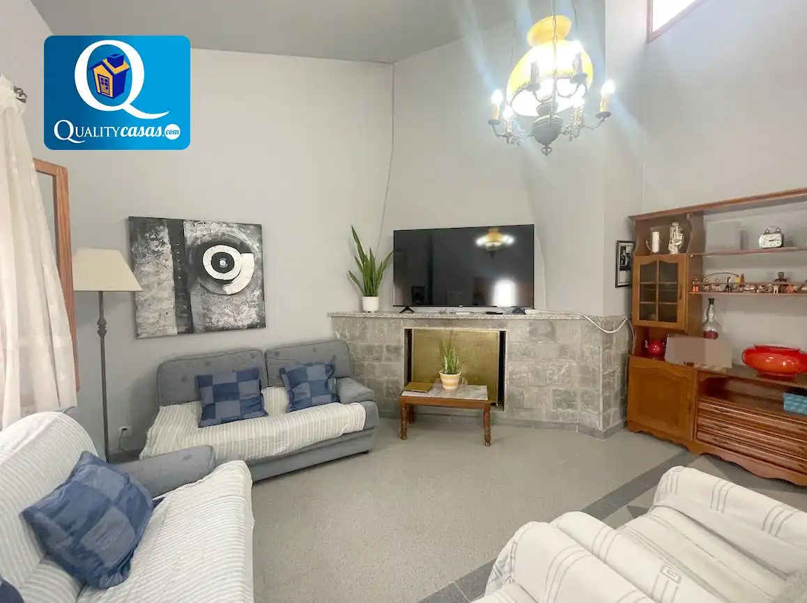 Sala d'estar de Casa o xalet en venda en Elche / Elx amb Terrassa i Traster