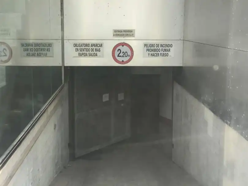 Aparcamiento en alquiler en Passamaners 24, imagen 4