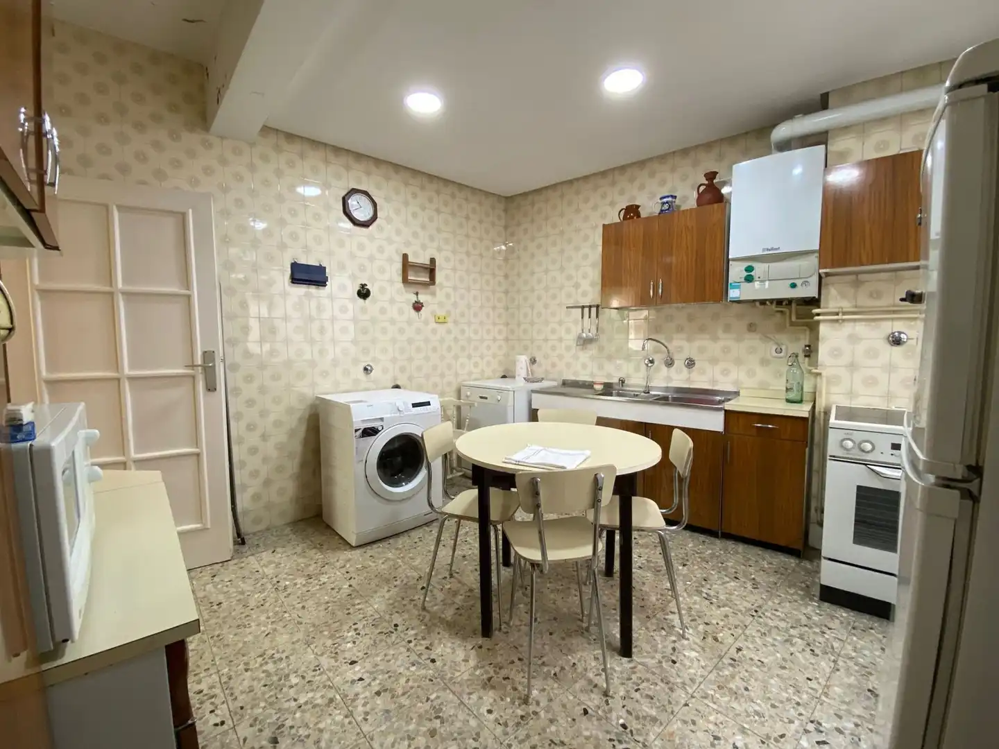 Cocina de Piso en venta en Madrid con Calefacción