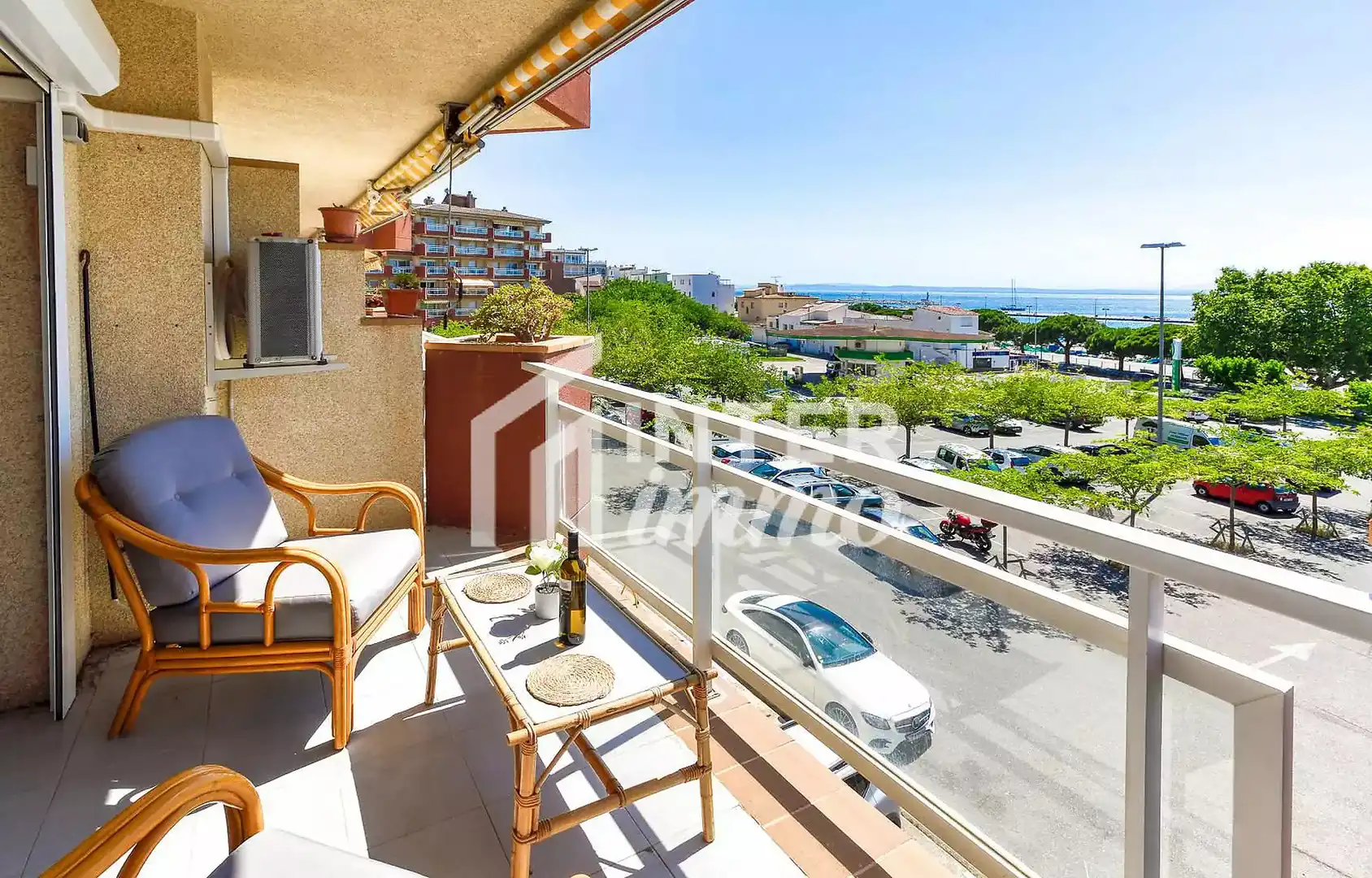 Flat with lift for sale in Carrer Merce Rodoreda 1