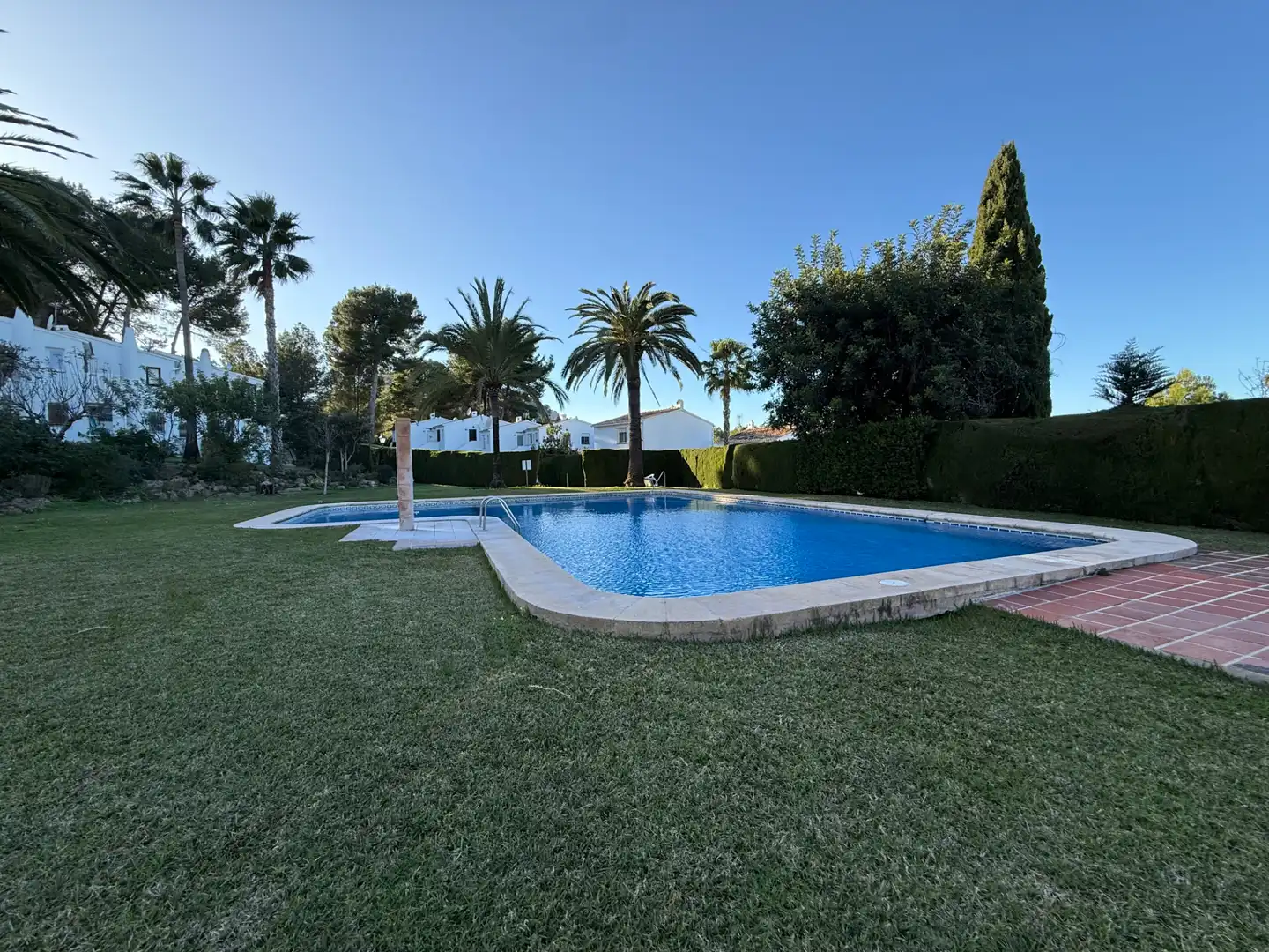 Piscina de Planta baja en venta en Dénia con Aire acondicionado, Calefacción y Jardín privado