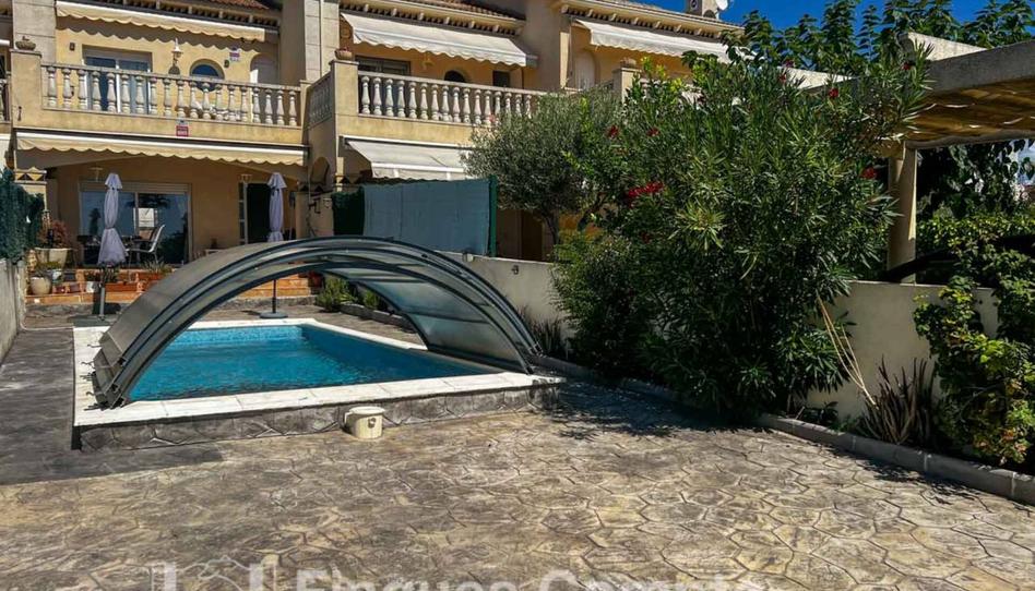Foto 1 de Casa adosada en venta en La Barquera, Roda de Berà, Tarragona