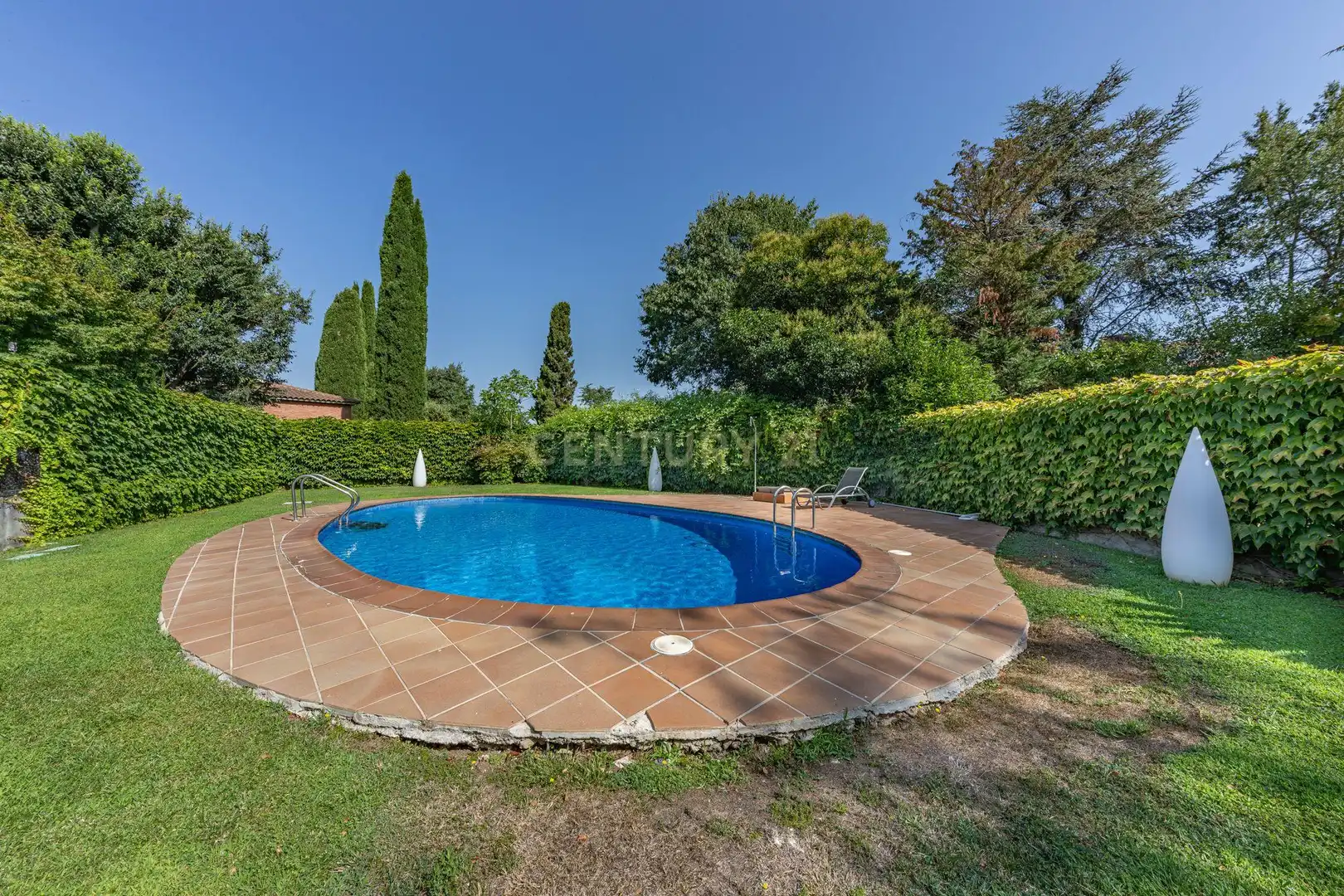 Swimming pool of Houses for sale in Sant Cugat del Vallès