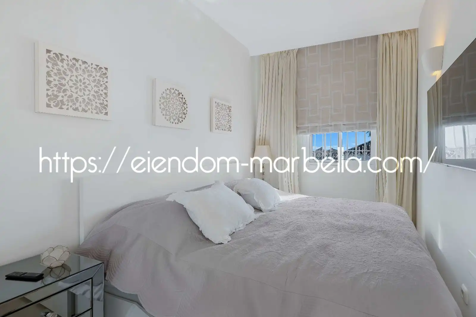 Chalet con piscina en venta en Elviria - Cabopino, imagen 33