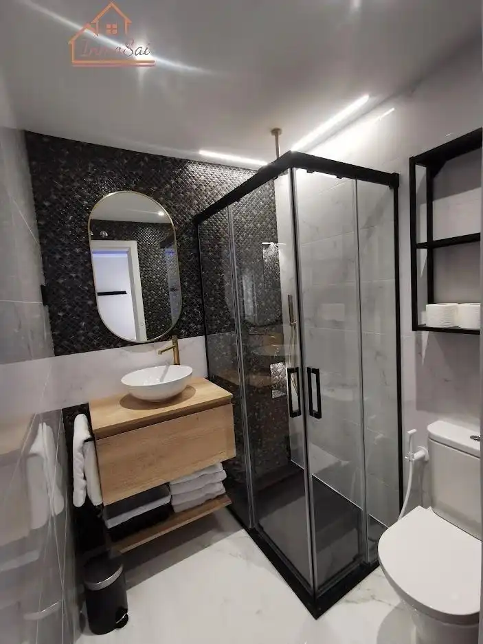 Badezimmer von Wohnung zur Miete in Madrid mit Klimaanlage, Heizung und Möbliert
