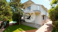 Jardí de Casa o xalet en venda en Castelldefels amb Aire condicionat, Calefacció i Jardí privat