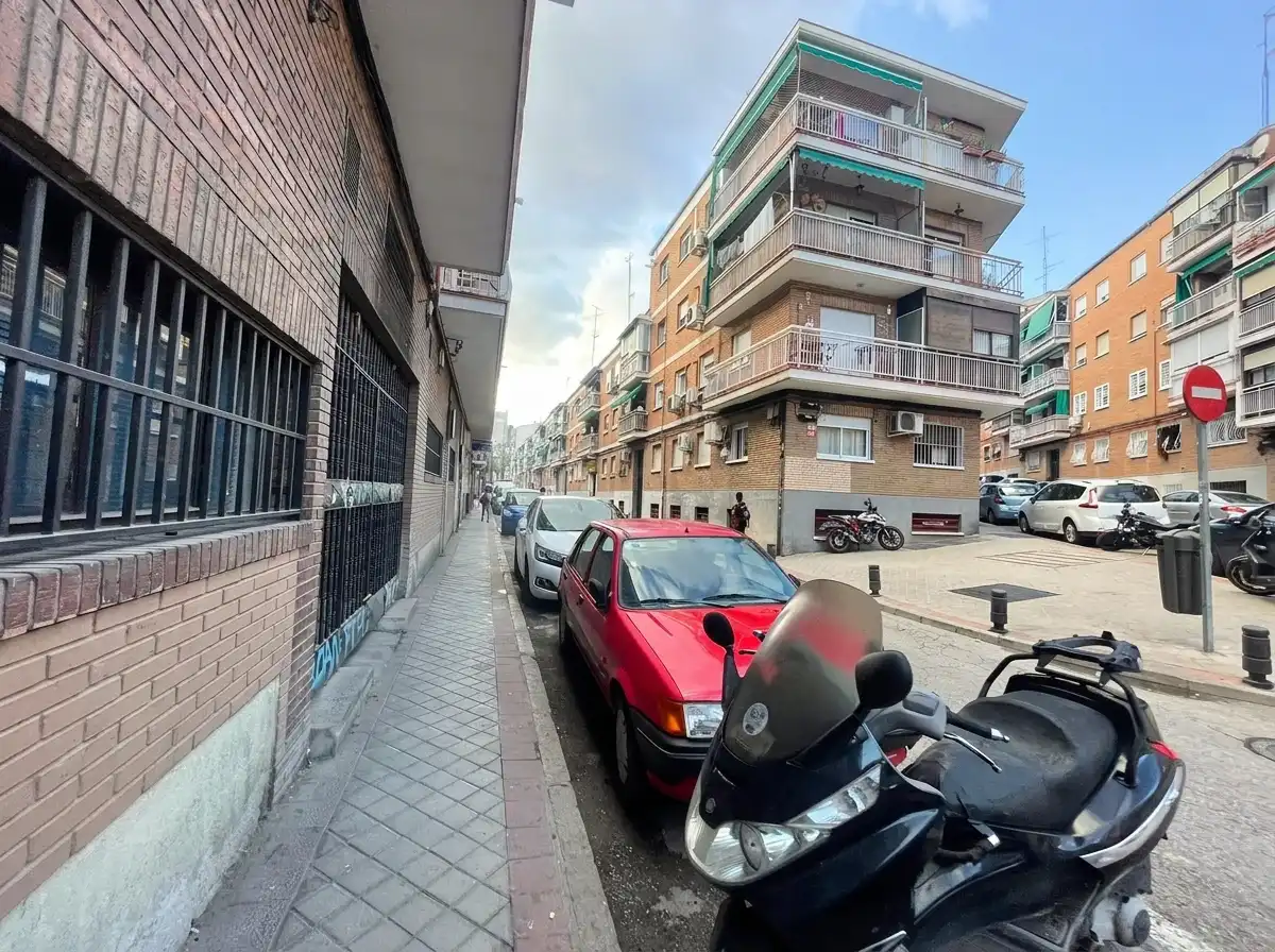 Exterior view of Study for sale in Latina