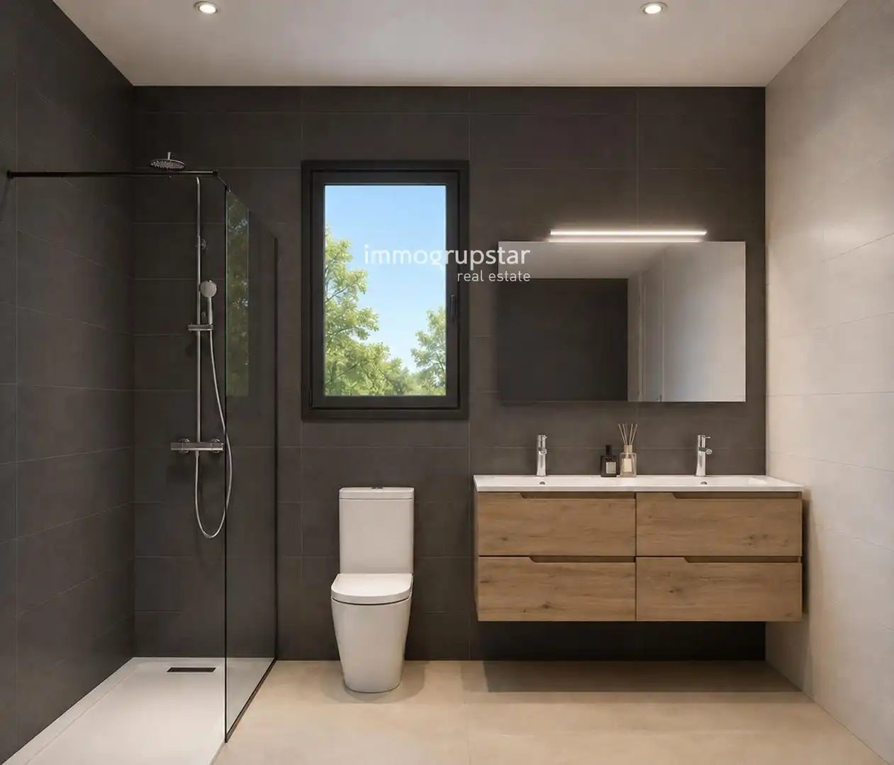 Badezimmer von Einfamilien-Reihenhaus zum Verkauf in Calonge i Sant Antoni mit Klimaanlage, Heizung und Schwimmbad