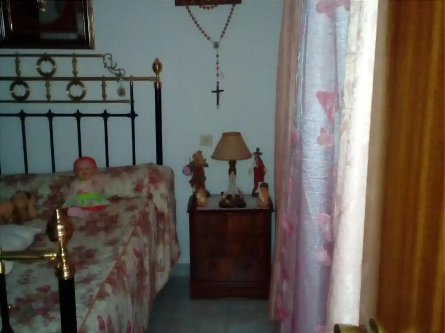 Dormitori de Casa adosada en venda en Zufre amb Aire condicionat, Moblat i Balcó