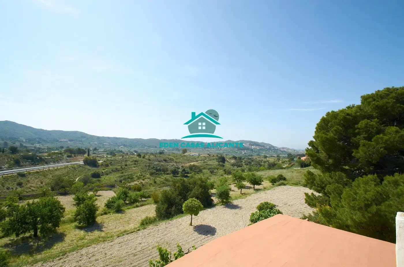 Country homes for sale in Busot  with Private garden, Terrace and Swimming Pool