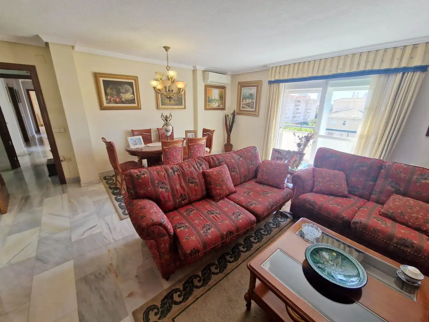 Sala d'estar de Àtic en venda en Málaga amb Aire condicionat, Calefacció i Jardí privat