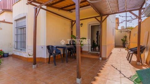 Foto 4 de Casa adosada en venta en Caballero Bonald - San José Obrero - Guadalcacín, Jerez de la Frontera