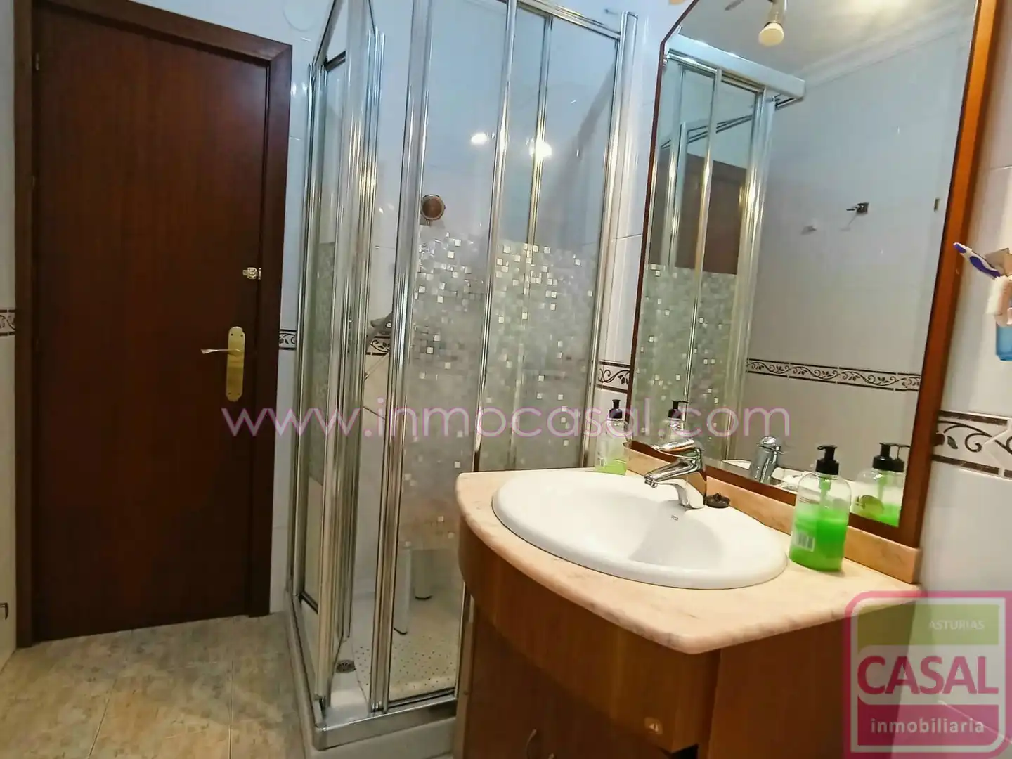 Bathroom of Flat for sale in Avilés  with Heating
