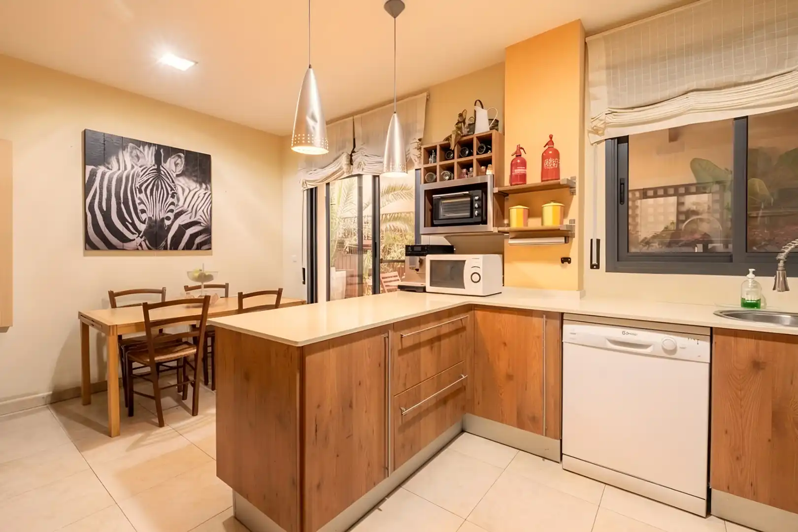 Kitchen of Flat for sale in Sant Cugat del Vallès  with Air Conditioner, Heating and Parquet flooring