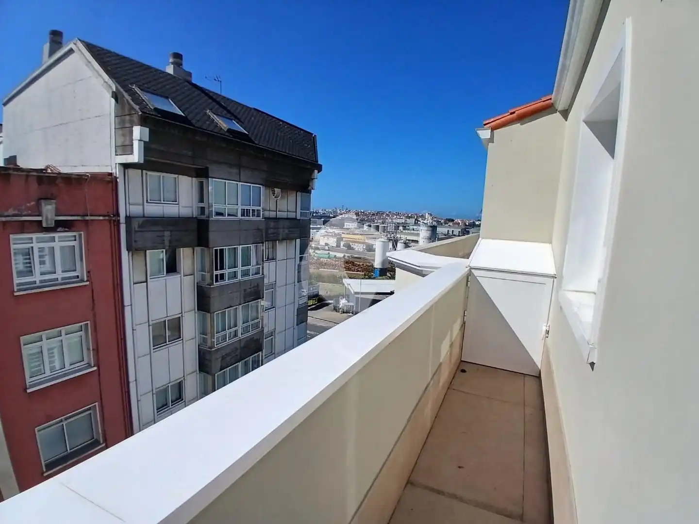 Terrassa de Pis en venda en A Coruña Capital  amb Calefacció, Terrassa i Balcó