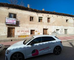 Vista exterior de Finca rústica en venda en Portillo amb Jardí privat