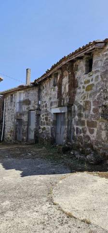 Casa-chalet en Venta en Esgos