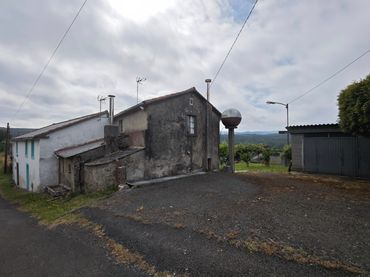 Casa amb jardí en venda a Moeche