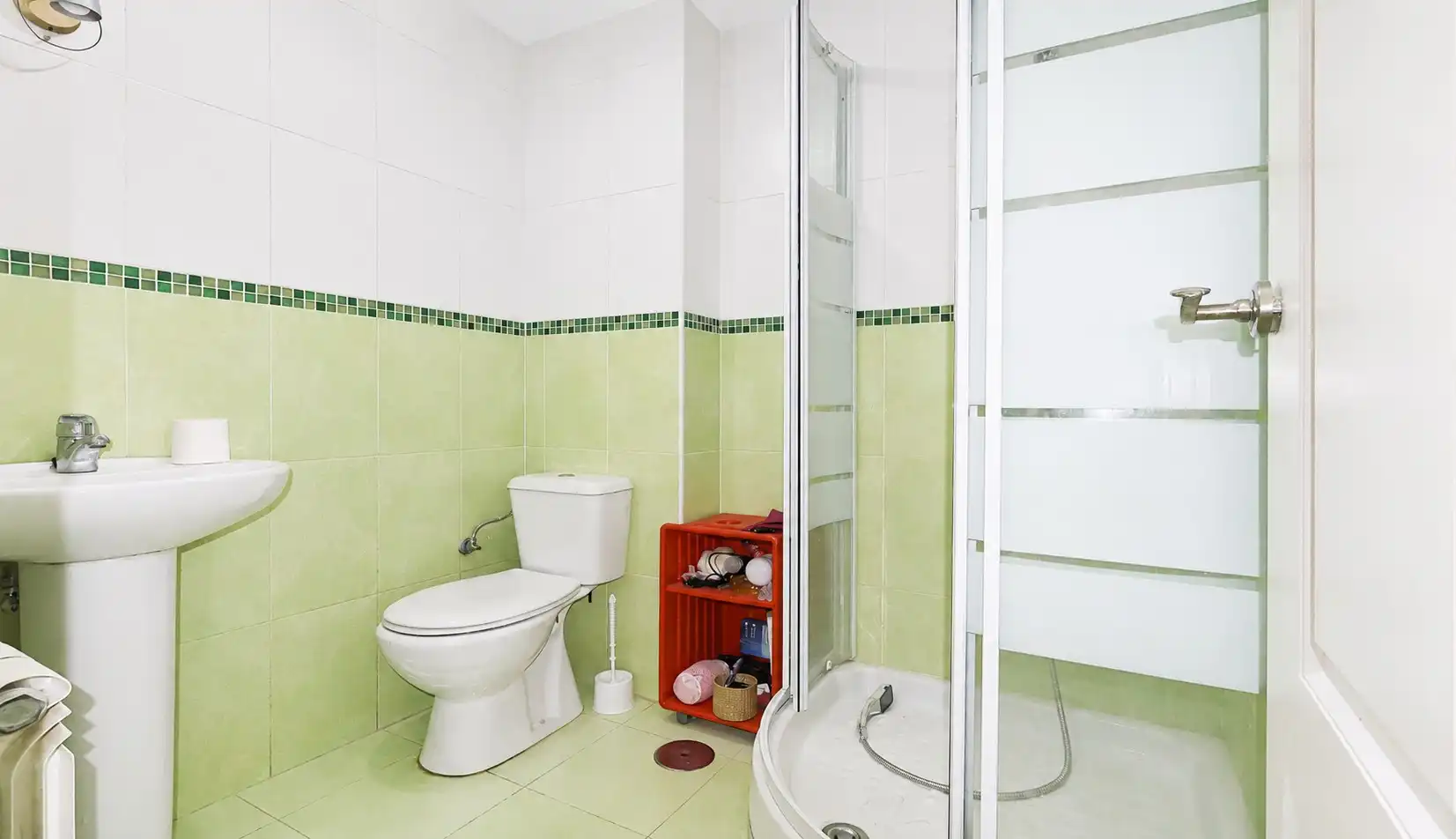 Baño de Piso en venta en Móstoles con Calefacción, Jardín privado y Terraza