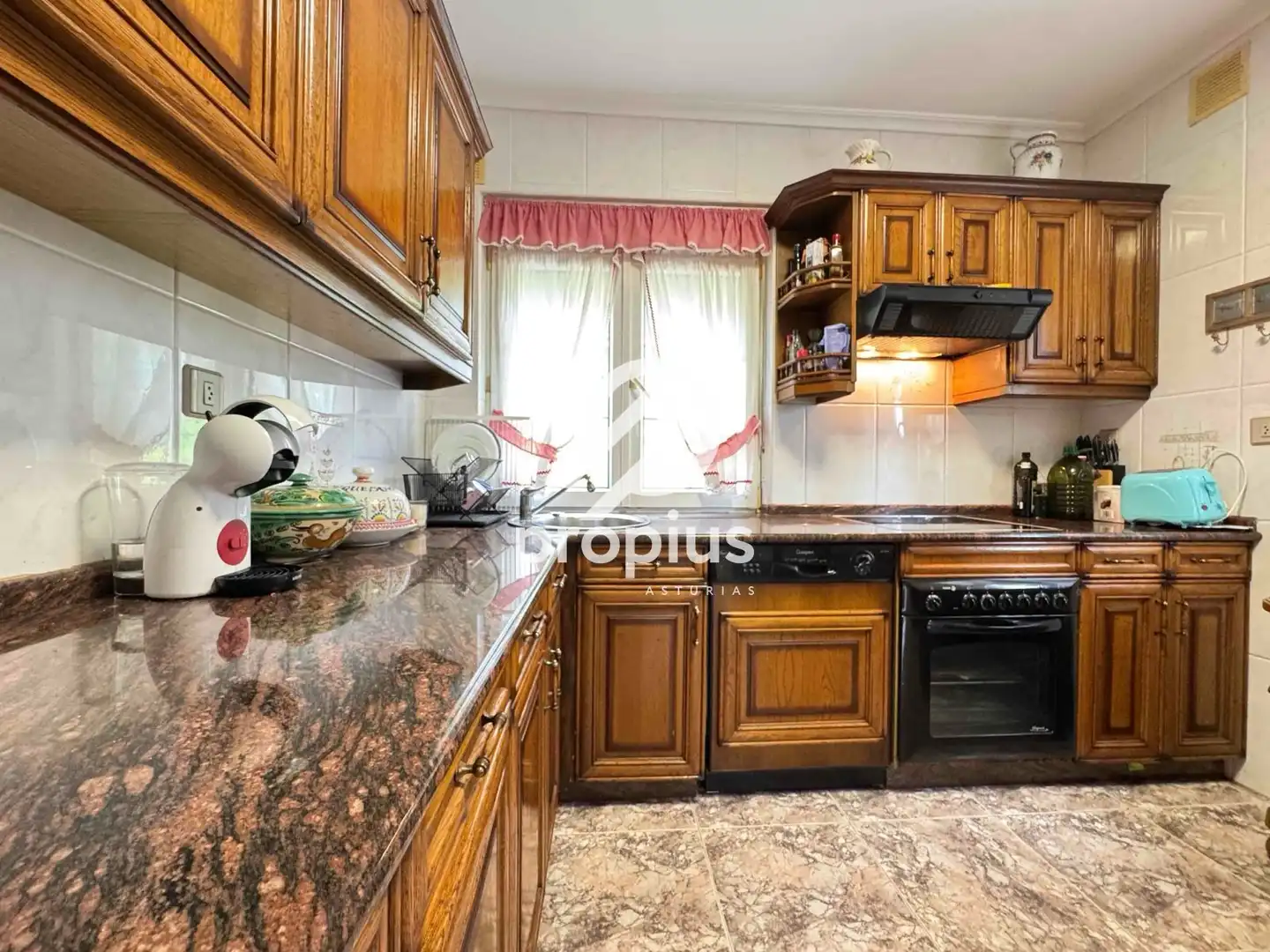 Kitchen of Houses for sale in Avilés  with Heating, Private garden and Parquet flooring