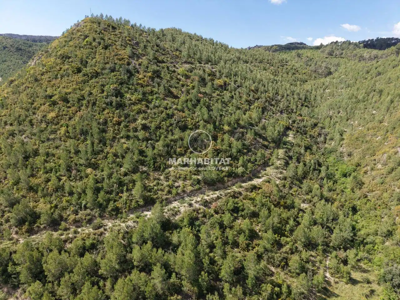 Finca rústica en venta en Boadella i les Escaules con Jardín privado y Terraza