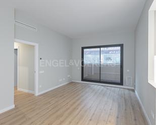 Sala d'estar de Apartament en venda en L'Hospitalet de Llobregat amb Aire condicionat i Calefacció