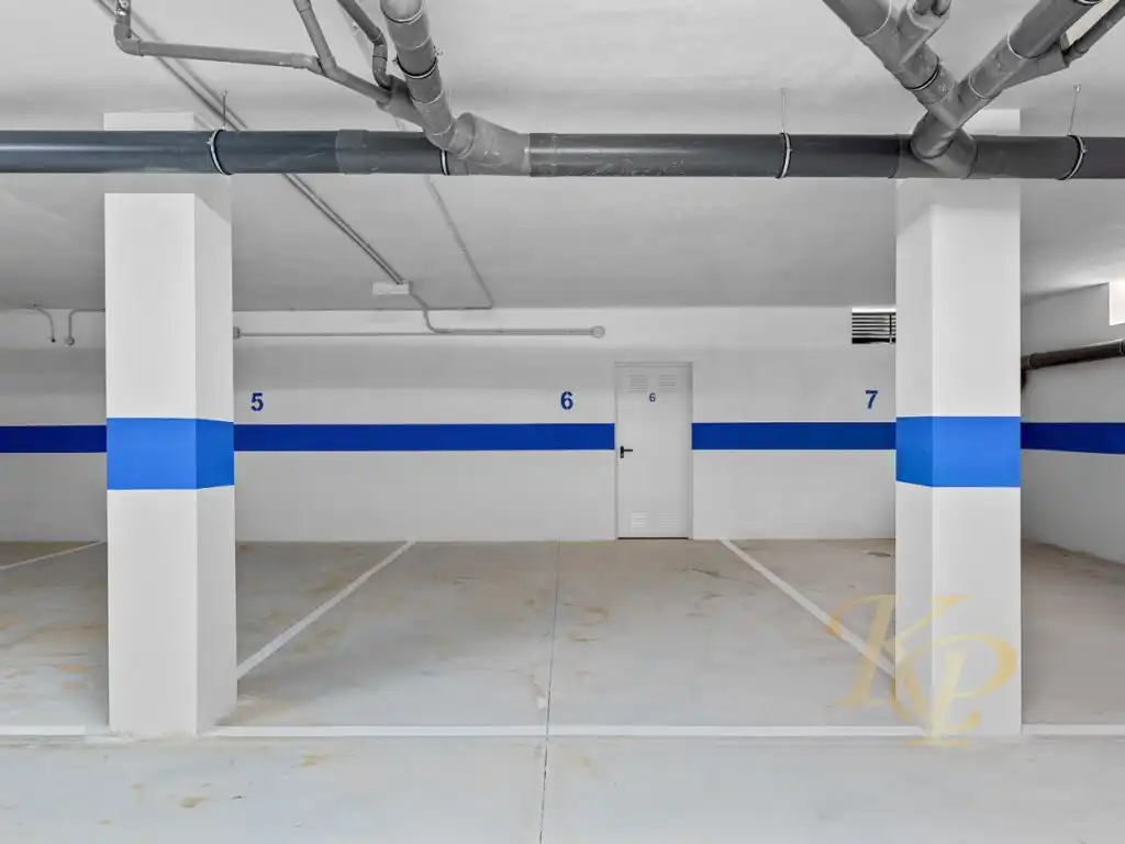 Aparcament de Apartament en venda en Orihuela amb Aire condicionat i Jardí privat