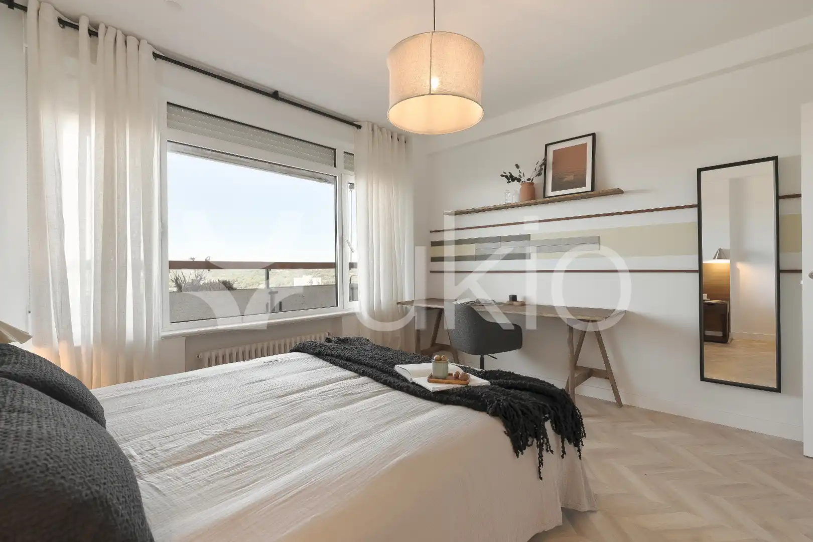 Apartment with terrace to rent in Paseo del Rey, imagen 17