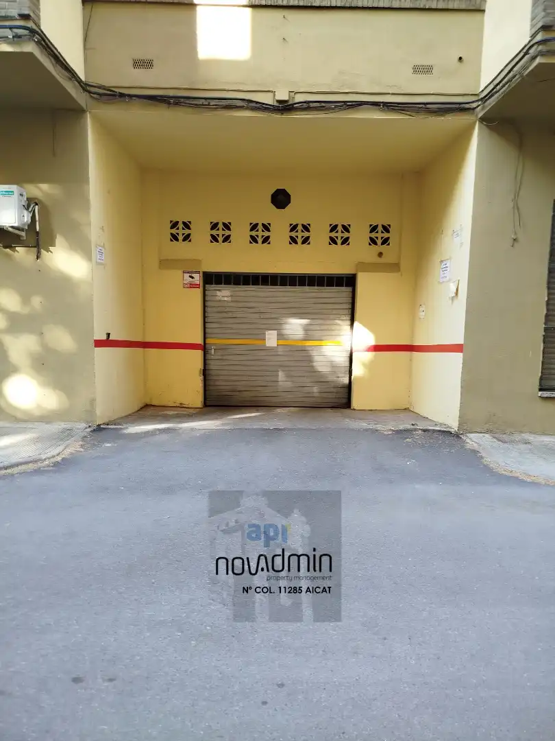 Parkplatz von Garage zur Miete in Lleida