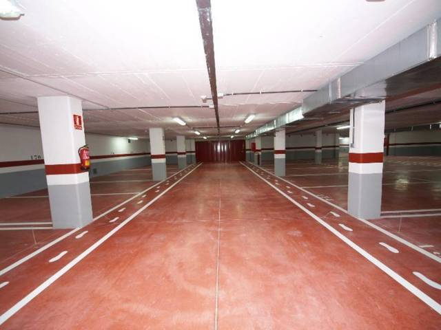 Garaje en Alquiler en Calle Calle Rio Tajuña en Venecia - Nueva Alcalá