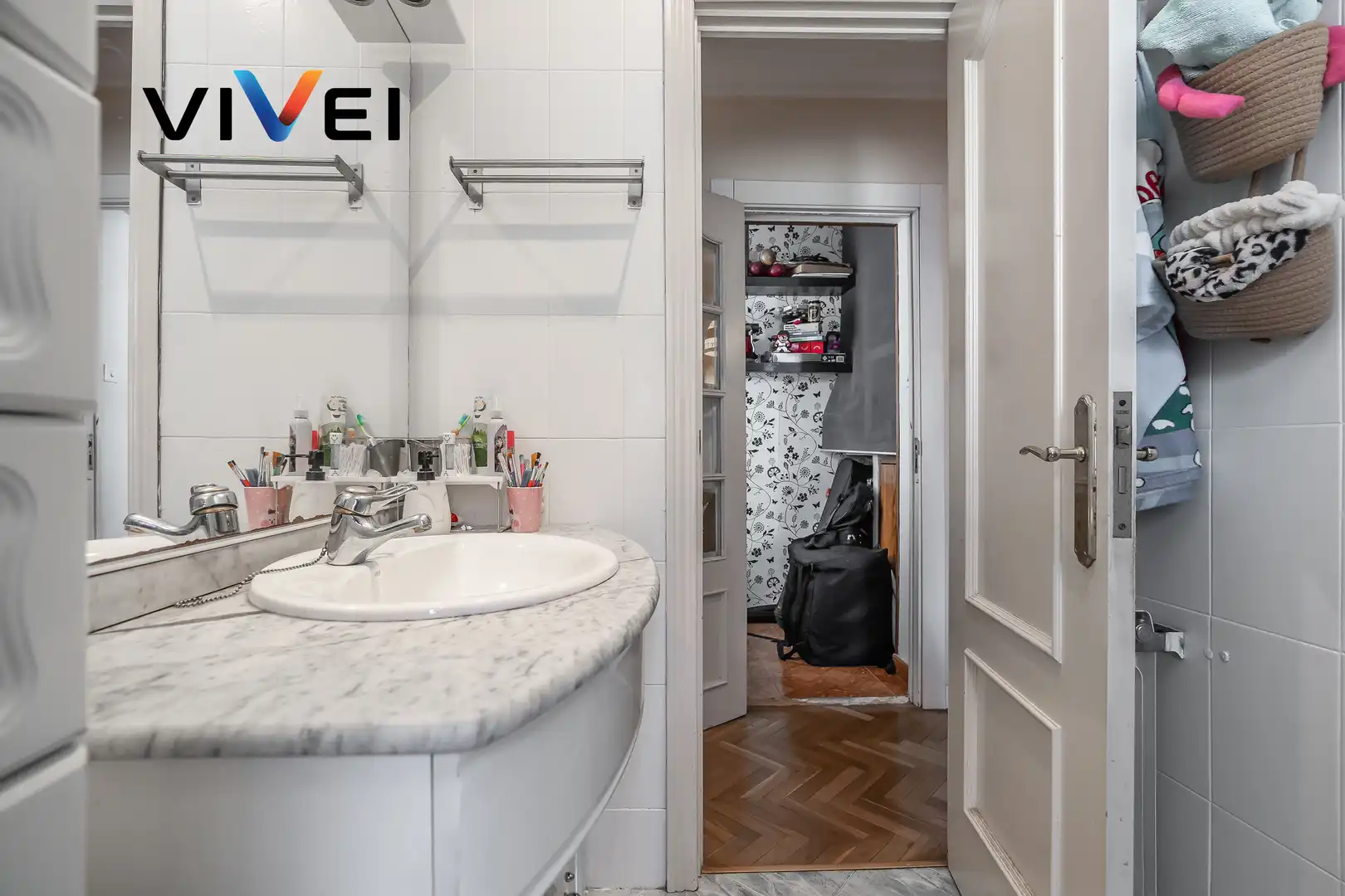 Bathroom of Flat for sale in Madrid  with Heating