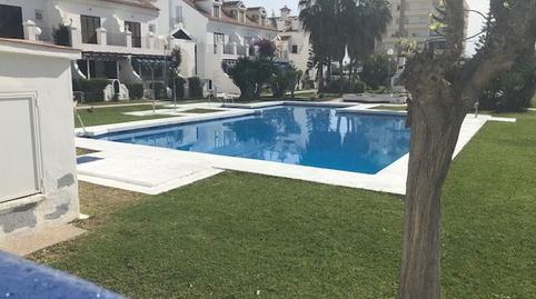 Foto 5 de Casa adosada de alquiler en Urbanización Pueblo Castillo, 30, Castillo Sohail - Myramar, Fuengirola