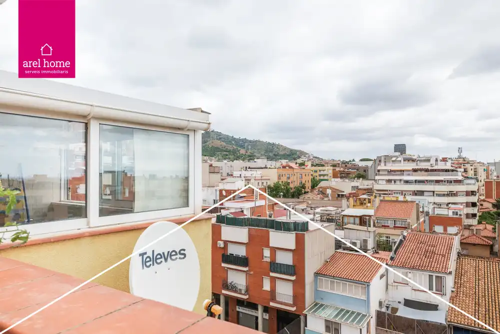 Balcony of Attic for sale in Esplugues de Llobregat  with Air Conditioner