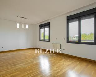 Bedroom of Flat for sale in Parla  with Balcony