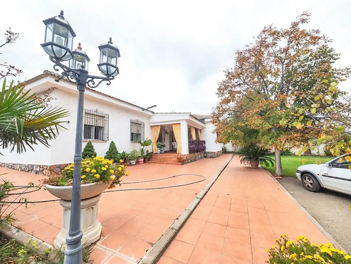 Casa o xalet en venda a CM-4110, PAU 2-600