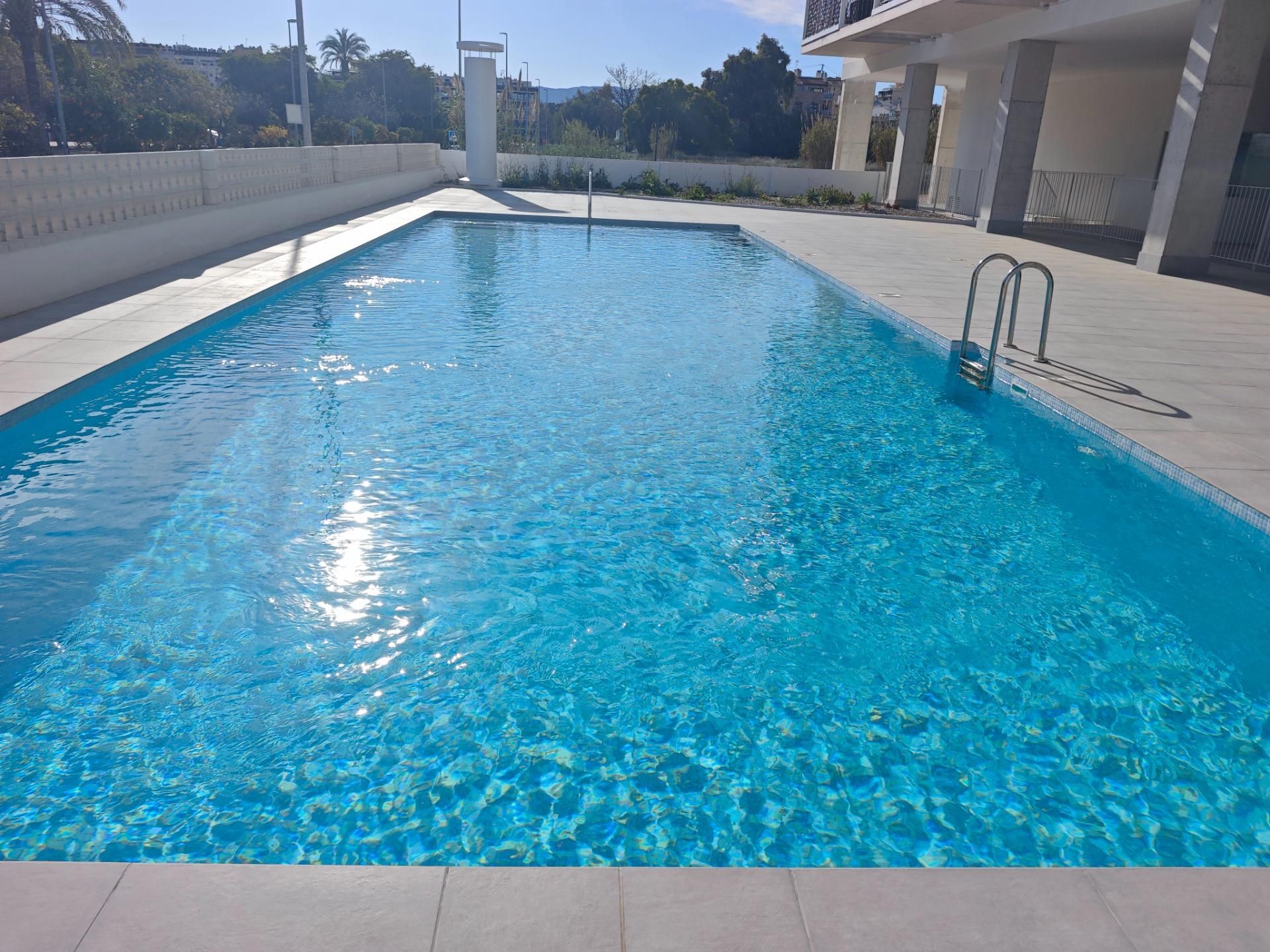 Piscina de Pis en venda en  Murcia Capital amb Aire condicionat, Calefacció i Jardí privat