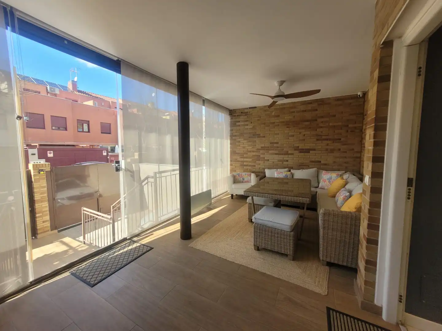 Casa adosada en venta en Calle República Dominicana, Hispanoamérica - Comunidades