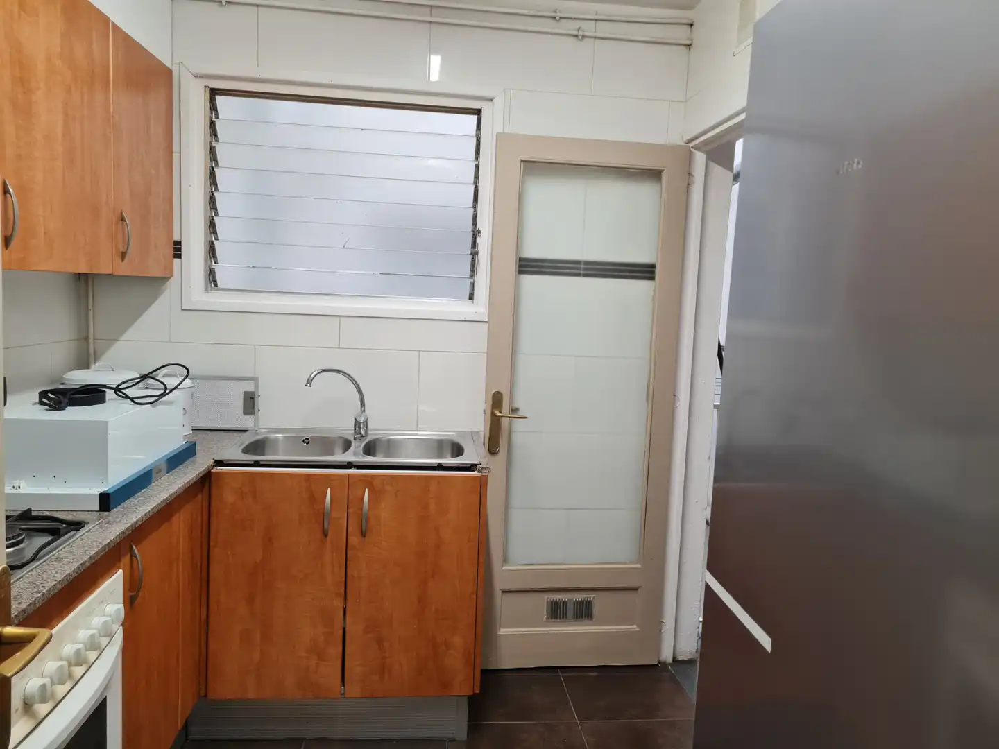 Cocina de Piso de alquiler en Girona con Calefacción, Parquet y Amueblado