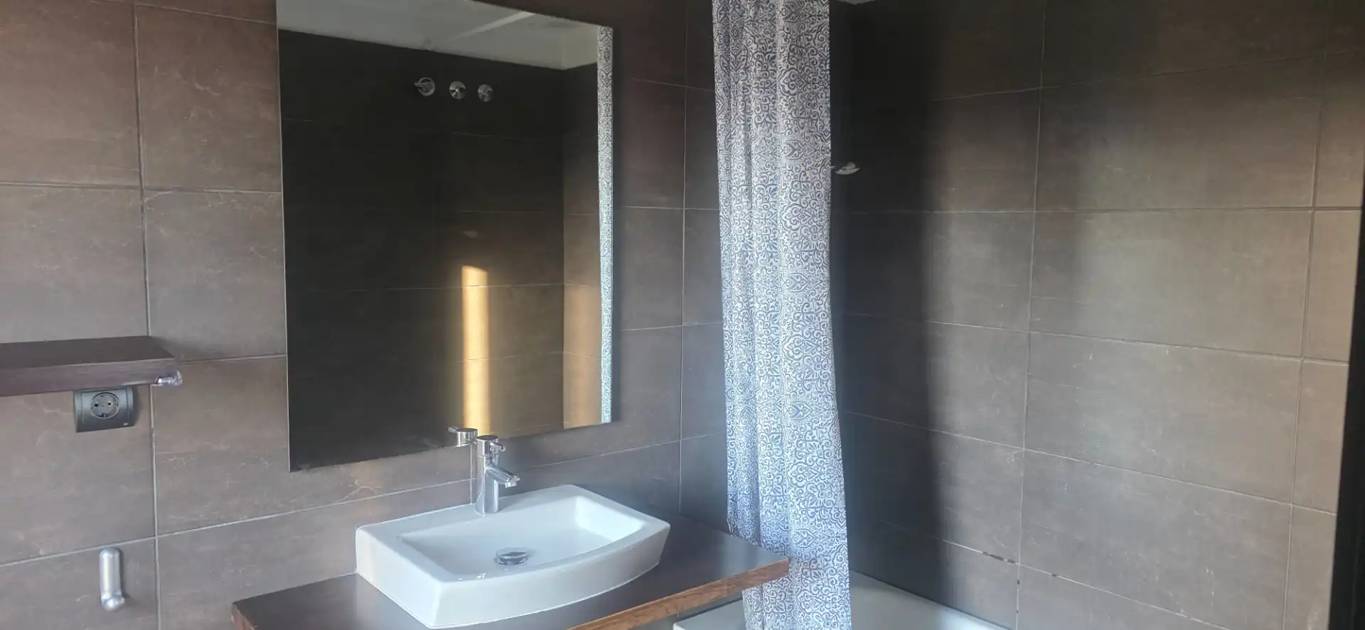 Baño de Apartamento en venta en Manresa con Aire acondicionado, Calefacción y Jardín privado