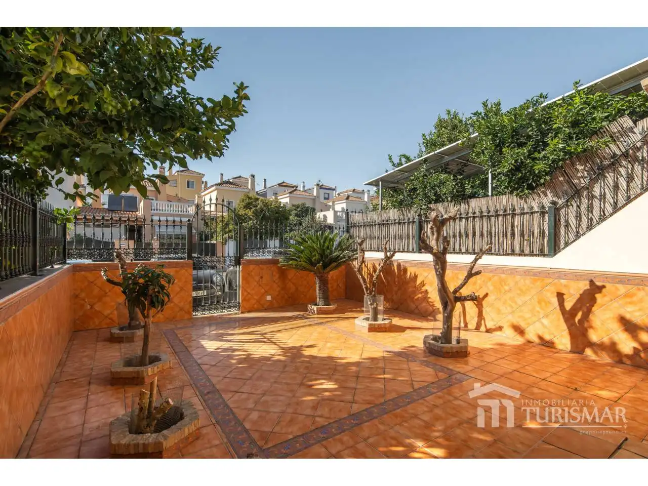 Reihenhaus zum Verkauf in Calle Carlos Cano 1, imagen 3
