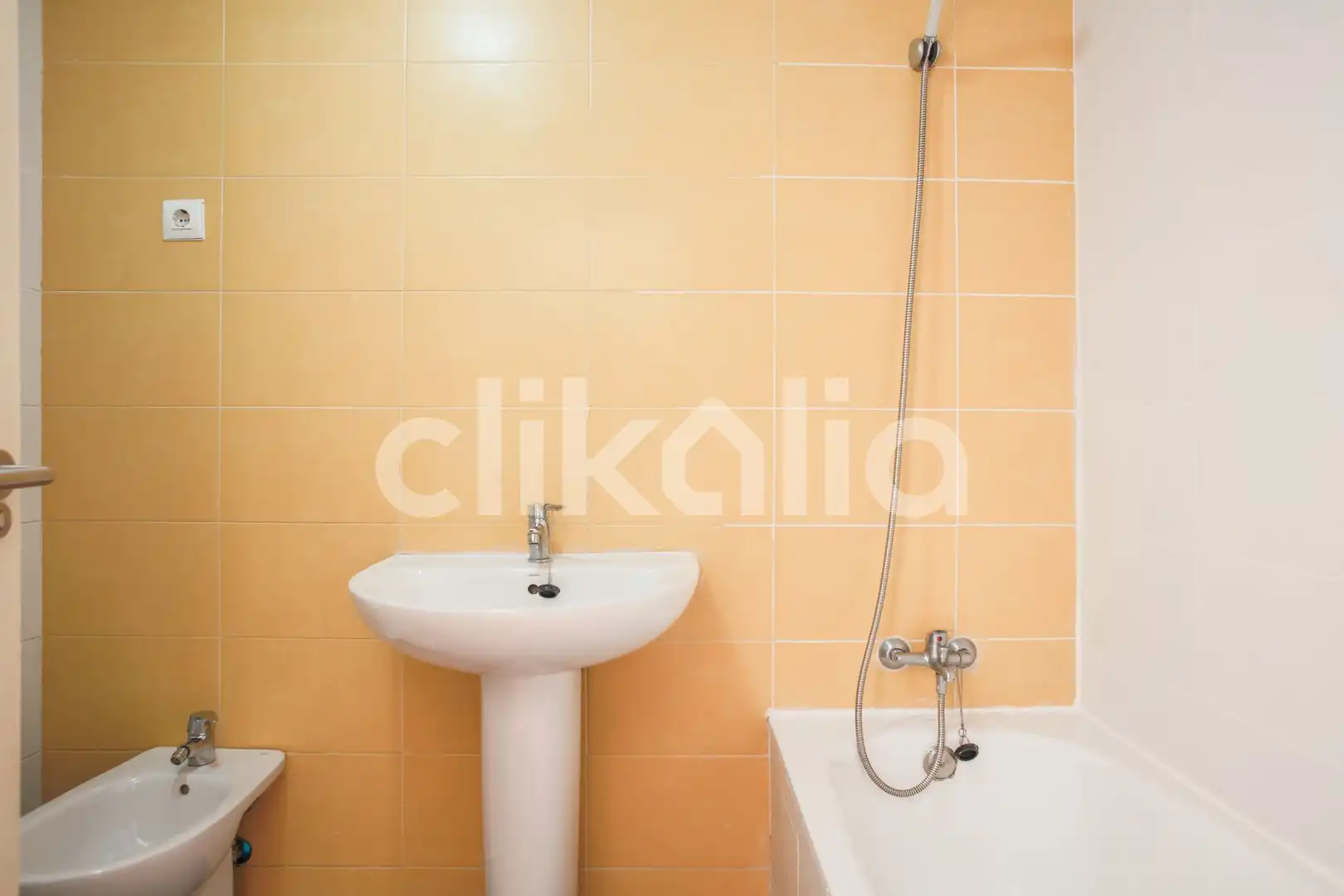 Baño de Piso en venta en Torrejón de Ardoz con Calefacción, Terraza y Trastero