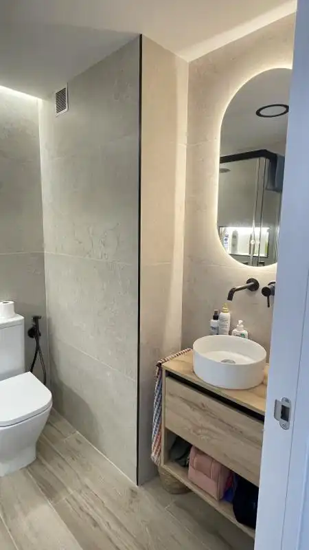 Badezimmer von Wohnung zur Miete in Canet d'En Berenguer mit Klimaanlage, Heizung und Privatgarten