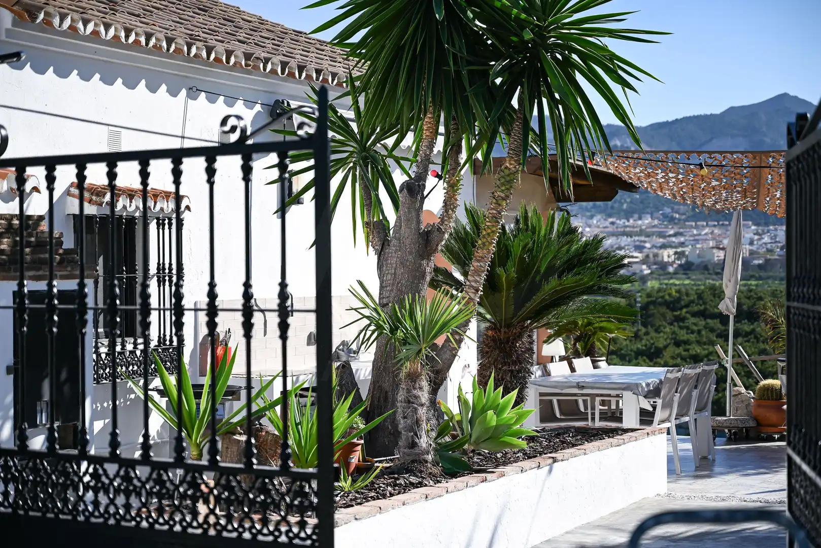 Jardí de Casa o xalet en venda en Alhaurín de la Torre amb Aire condicionat, Calefacció i Terrassa