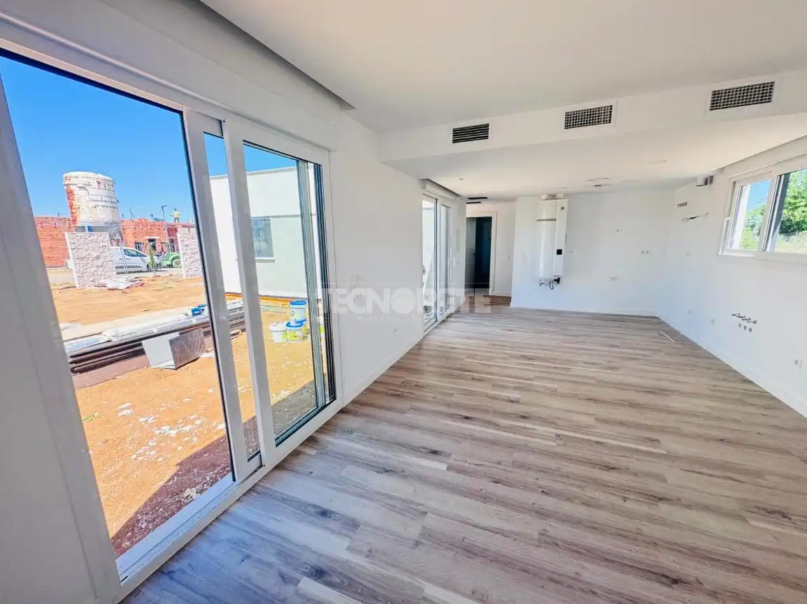 Sala de estar de Casa o chalet en venta en Layos con Aire acondicionado y Calefacción