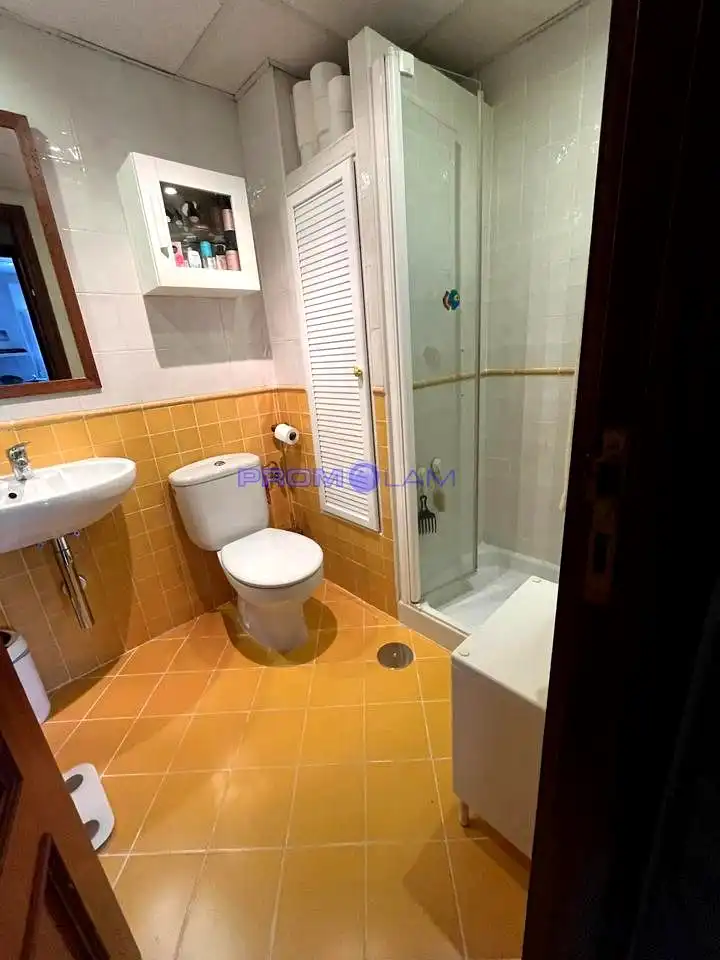 Baño de Piso en venta en Mairena del Aljarafe con Aire acondicionado y Terraza