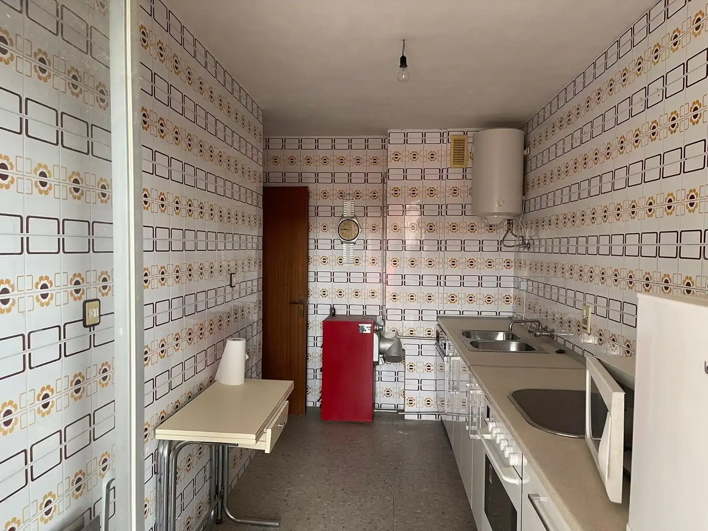 Kitchen of Flat for sale in Saldaña  with Heating, Terrace and Furnished