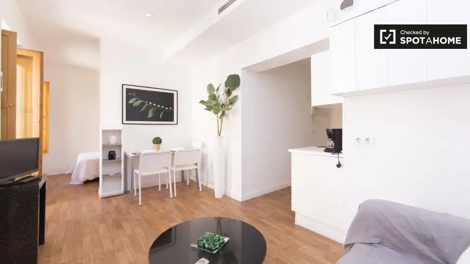 Appartement avec terrasse à louer à Latina, imagen 6