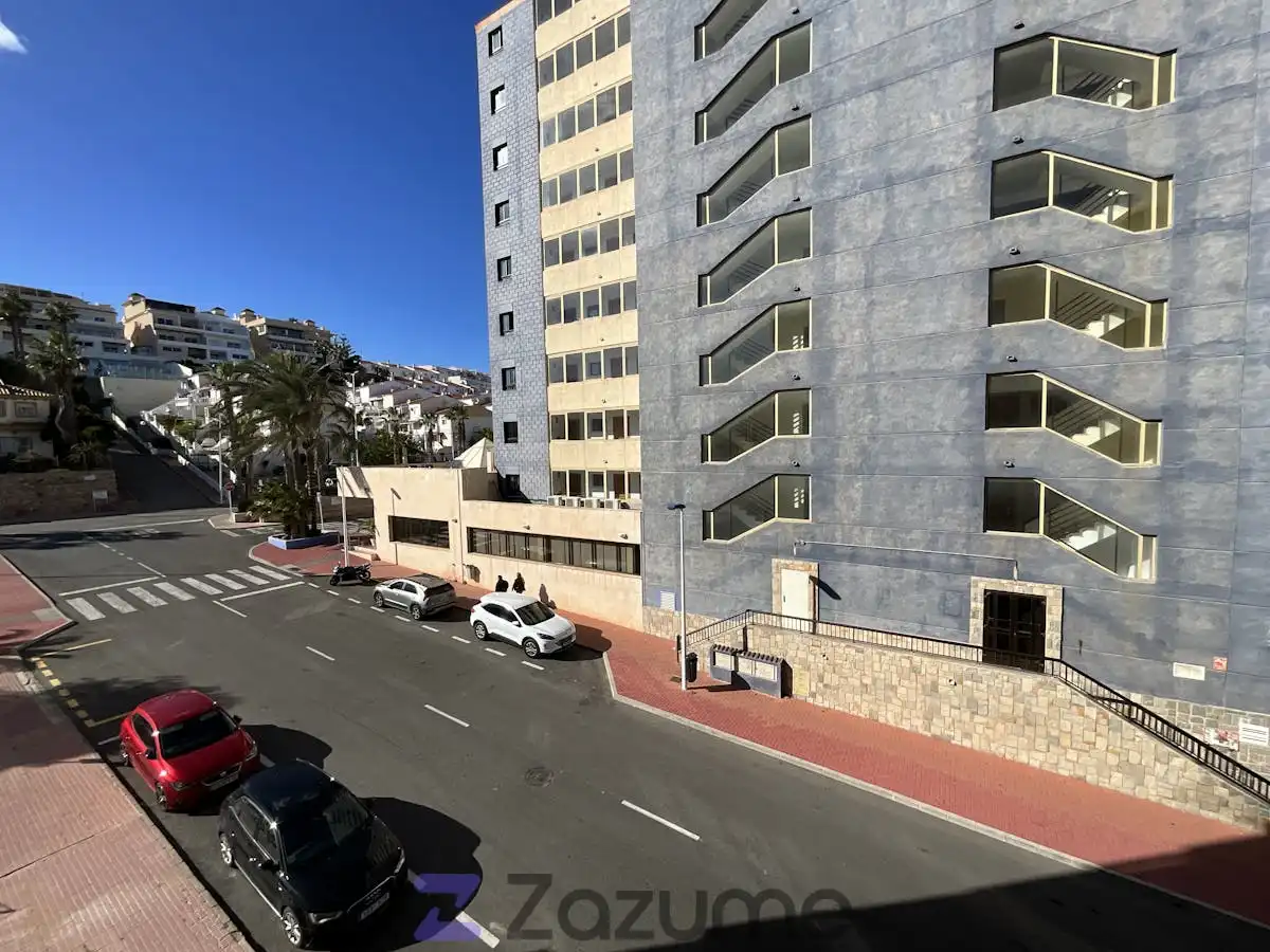 Piso de alquiler en Av. de las Sirenas, Miramar - Torre del Moro